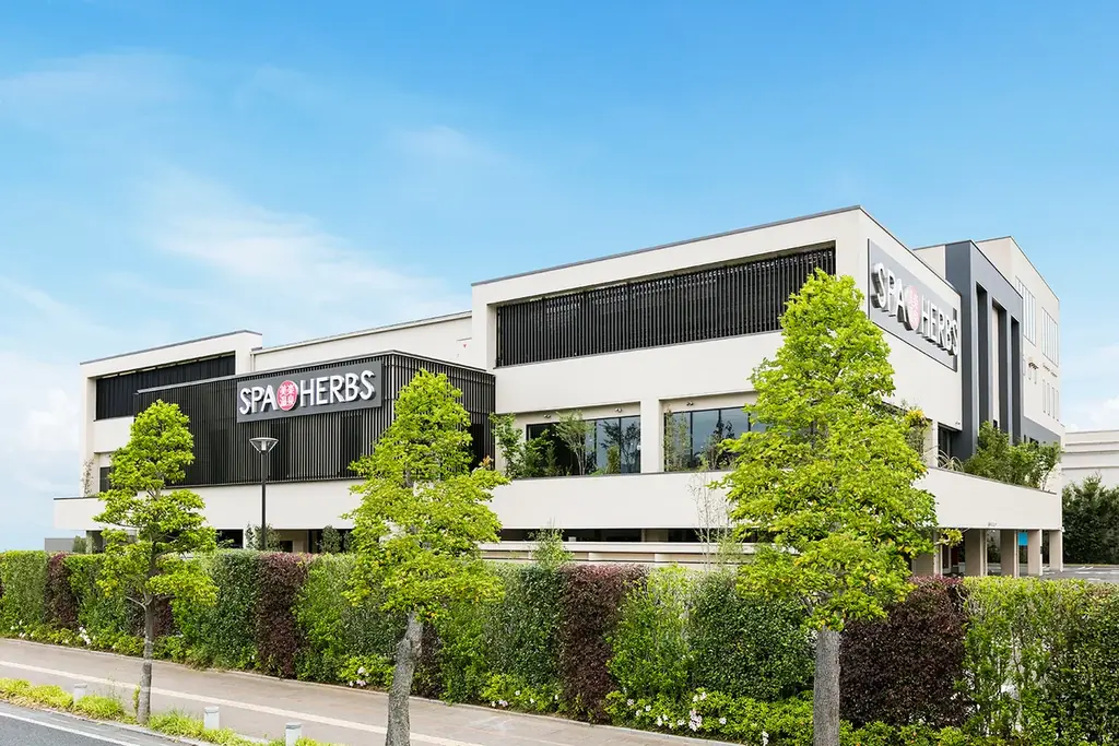 SPA-HERBSに、ゴリラがやってきた！？大人気「ゴリラシリーズ」が館内をジャック！！9月17日よりハイパワーコラボがスタート！！ 画像 2