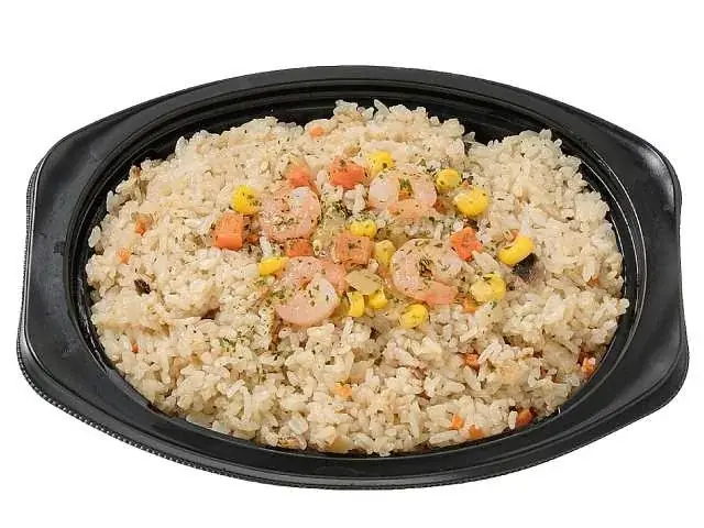 親しみやすく、それでいて本格的なおいしさをお届けする新しいお弁当シリーズ「となりの食堂」が誕生！生姜焼き・ハンバーグ・ピラフ・チャーハンの和・洋・中の4商品を発売！ 画像 6