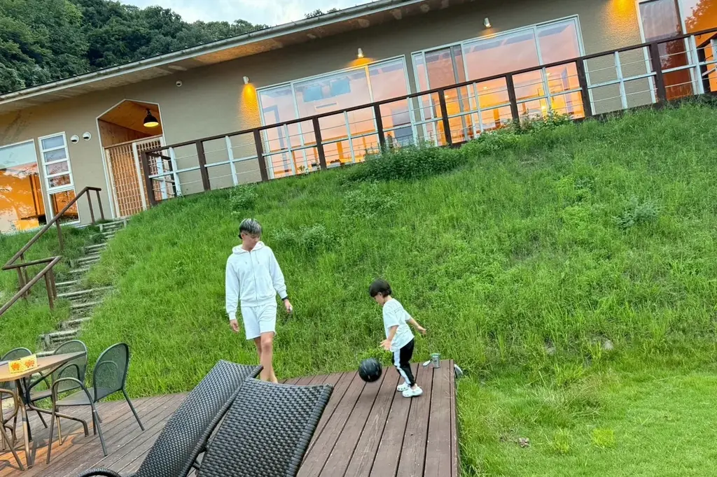 【京都・天橋立】水風呂に張るのは温泉「銀温泉」― 一棟貸切ヴィラ「マリントピア・ザ・スイート」に、1日4枠の貸切サウナ「-SAUNA RUHE-」と1棟だけの薪サウナが誕生 画像 20