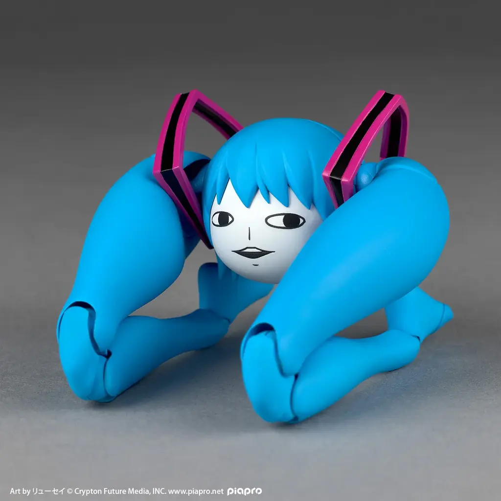 リューセイ氏のイラストから誕生した、ピアプロ公認派生キャラ「シテヤンヨ」がアクショ ンフィギュアに！？ 画像 3