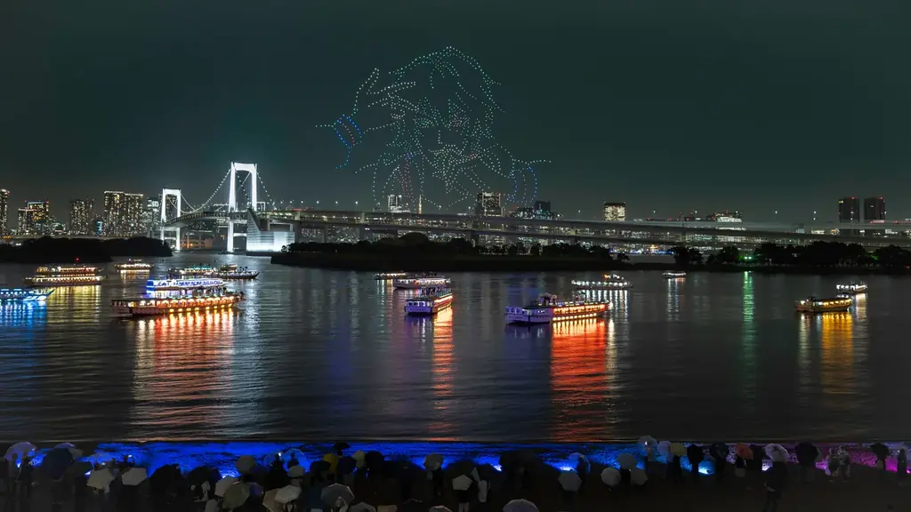 秋空に巨大な月と人気ゲーム・アニメ・映画などのキャラクターが集結！大型ドローンシ  ョー「ODAIBA DRONE SHOW 2026」を開催しました。第2期は、9月18日(金)〜22日(火・祝)　お台場 画像 6