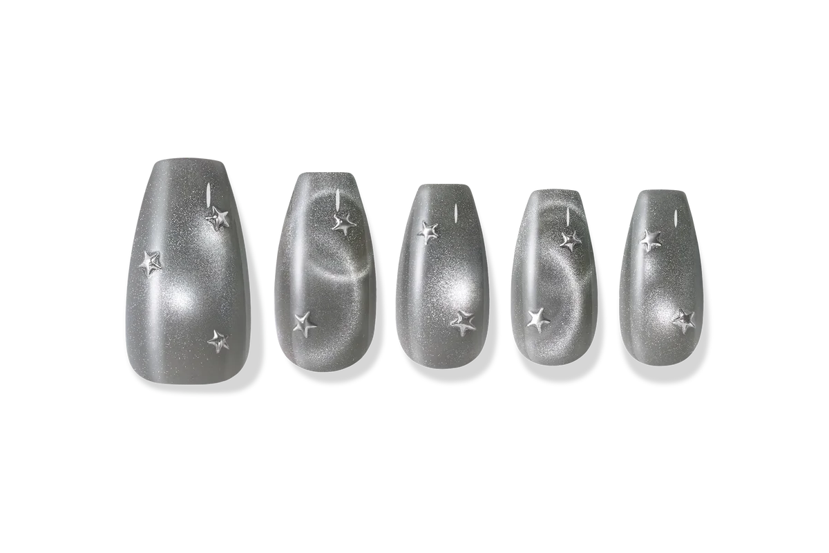 指先から彩る、私だけのロマンティックな秋。韓国発FINGER SUITから、繊細さと大胆さが交差する「AUTUMN COLLECTION 2026」が登場。 画像 4