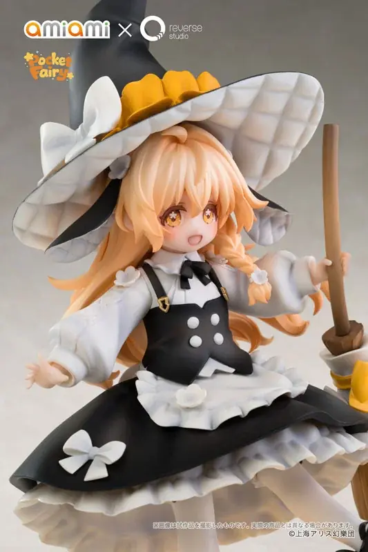 『東方Project』より、「博麗霊夢」「霧雨魔理沙」がキュートな幼少期姿のフィギュアで登場。あみあみにて予約受付中。 画像 3