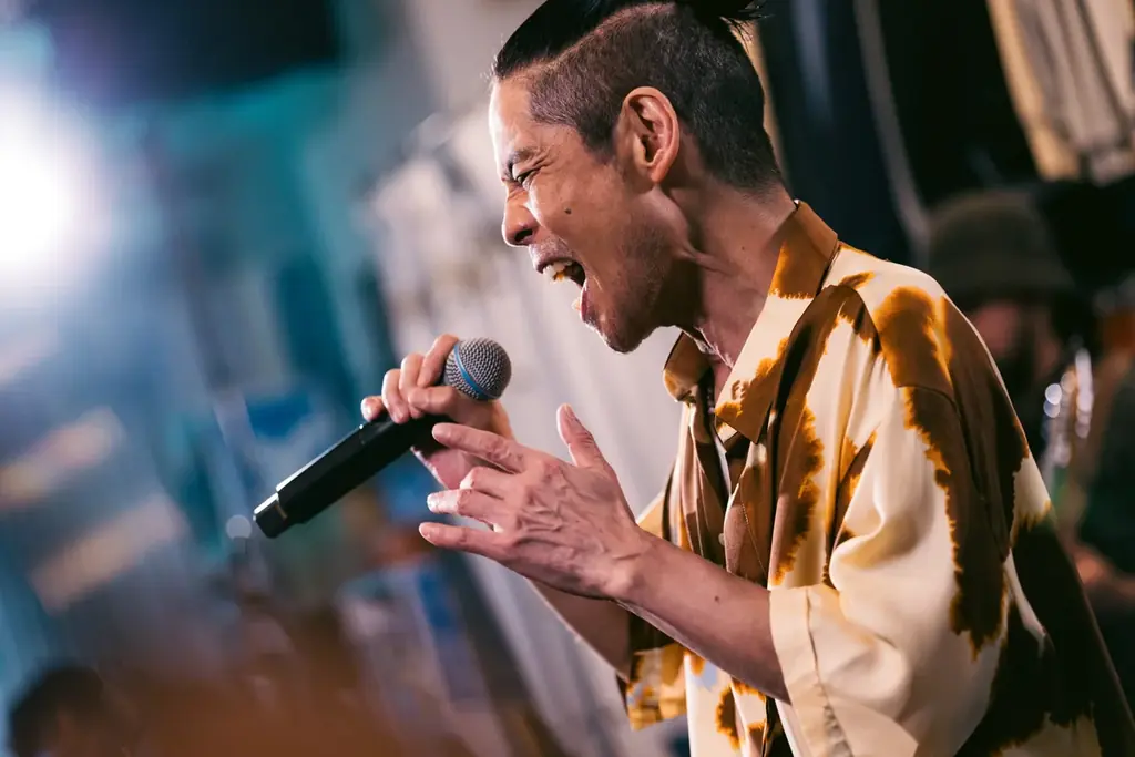 久保田利伸が『木梨レコード』に登場！「本当はジュリーになりたかった…」R&Bの先駆者・久保田利伸の意外なルーツが明らかに木梨憲武と『悲しい色やね』を含む全4曲を生セッション 画像 2