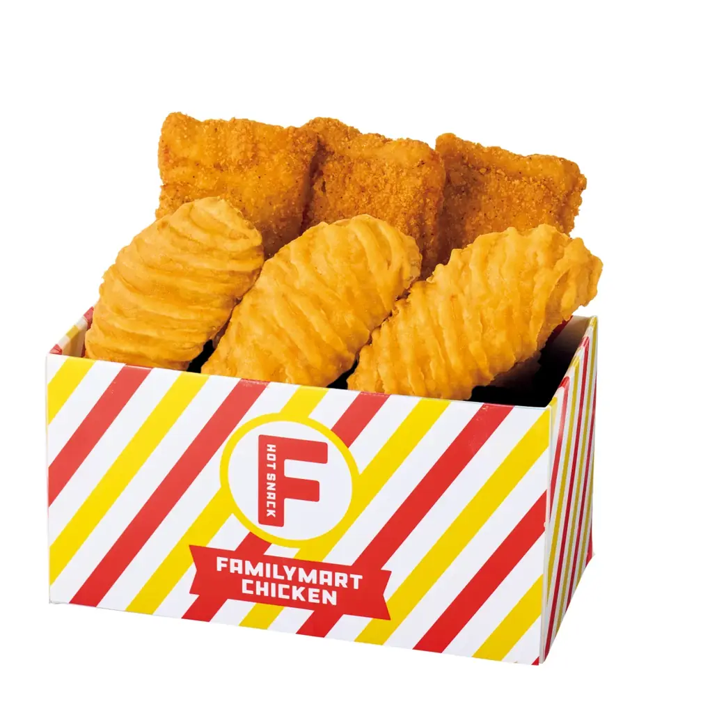 今年のクリスマスもファミマでおトクにそろいマス！「おいしいのが、いちばん  ！ファミマのクリスマス」9月16日（水）から予約受付開始　初登場「ピエール マルコリーニ」監修ケーキなど全66種をラインアップ 画像 16