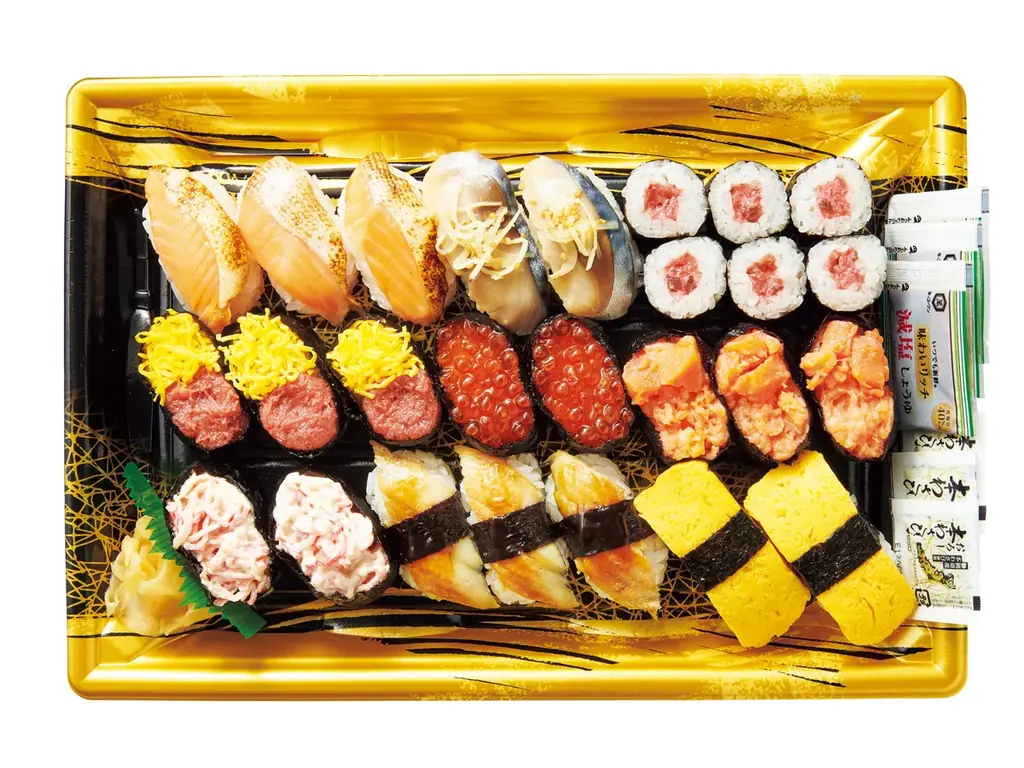 今年のクリスマスもファミマでおトクにそろいマス！「おいしいのが、いちばん  ！ファミマのクリスマス」9月16日（水）から予約受付開始　初登場「ピエール マルコリーニ」監修ケーキなど全66種をラインアップ 画像 21