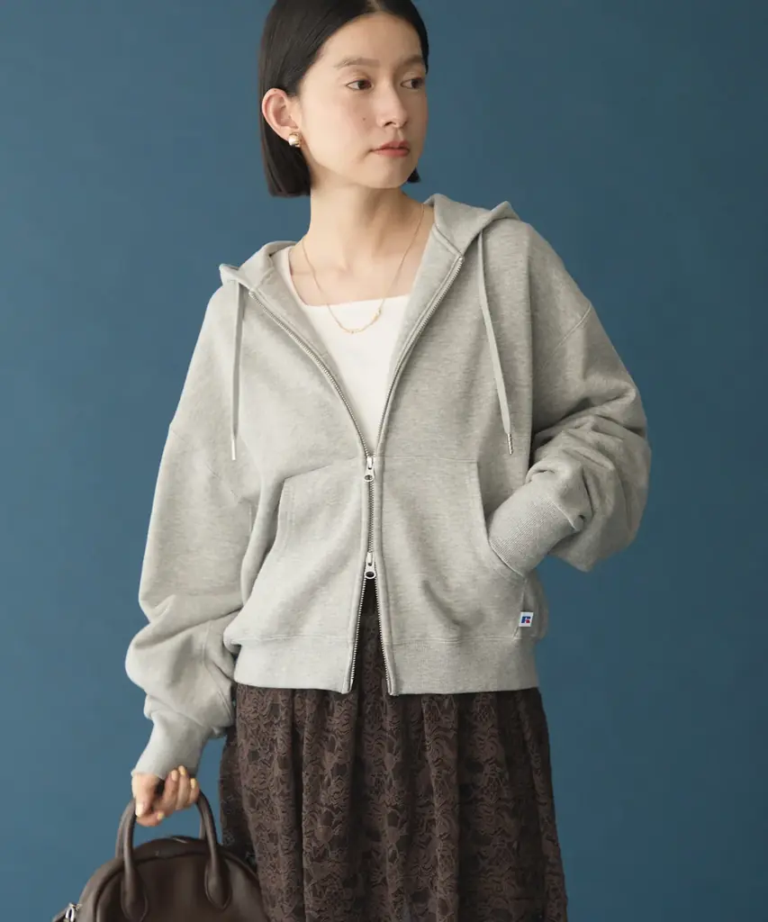 【AMERICAN HOLIC】「RUSSELL ATHLETIC」とのオリジナルアイテムが二度目の  登場！秋気分を高めるスポーツテイストの新作アイテムを発売 画像 7