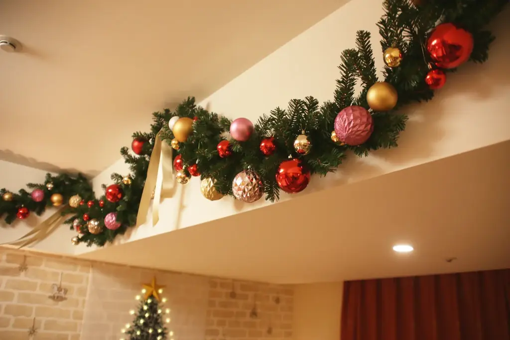 【舞浜ビューホテル by HULIC】サンタのおもちゃ工房がテーマの「トイズ・クリスマスルーム ～Toy’s Christmas Room～」ご予約受付中！ 画像 5