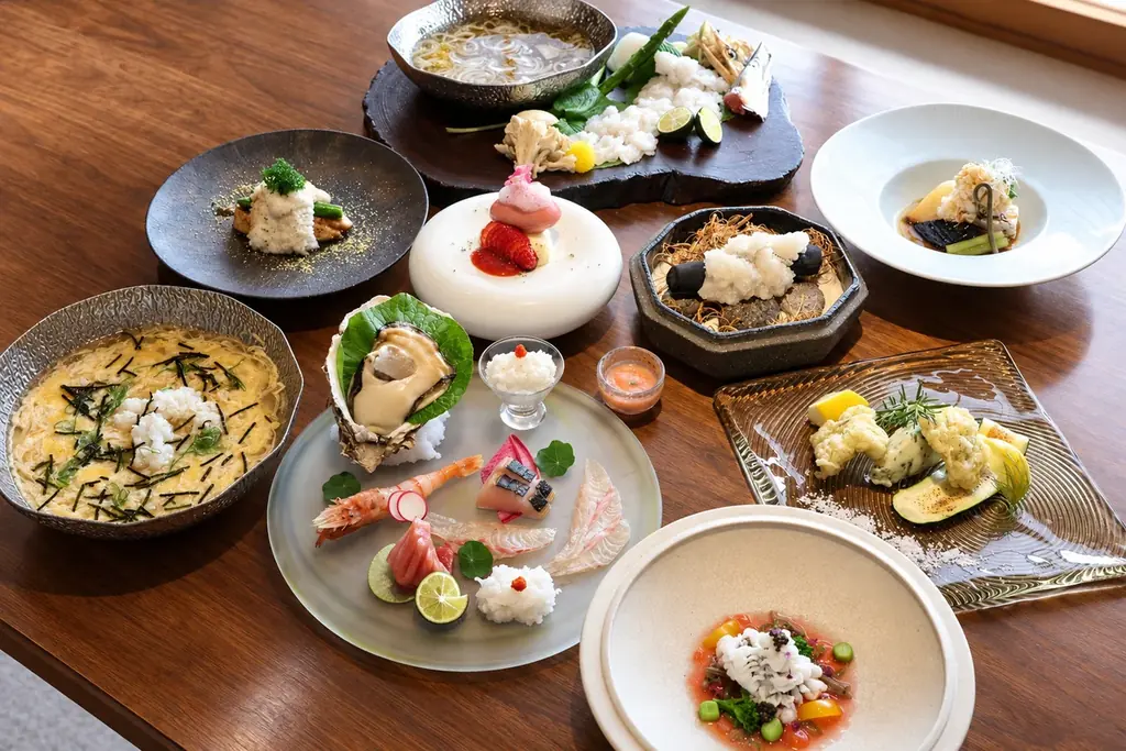 【京都・天橋立】宮津湾を一望する絶景プライベートサウナが誕生。一棟貸切ヴィラ「Villaやまぼうし」に、サウナストーン150kg完備の本格屋外サウナを新設 画像 16