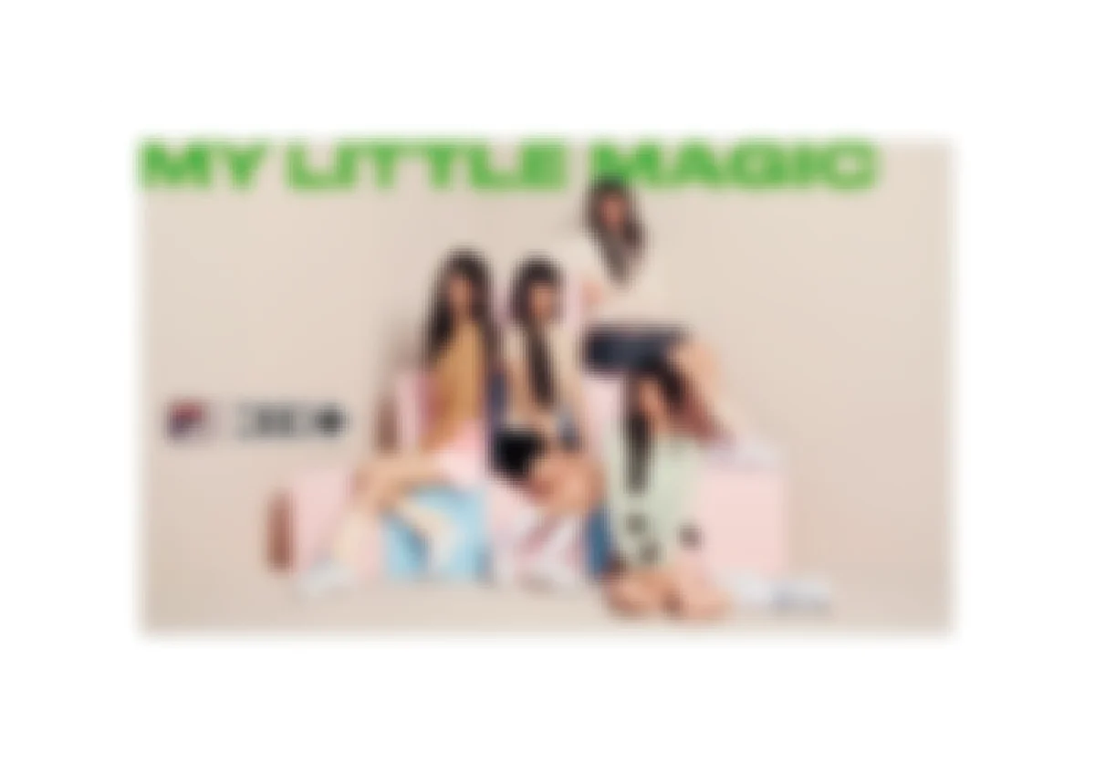【ABCマート限定】K-POPガールグループ「ILLIT」をモデルに起用　秋冬スタイルに可愛らしさをプラスするFILAの新作　ギンガムチェックデザインの「DISTRACER CHECK」 画像 12