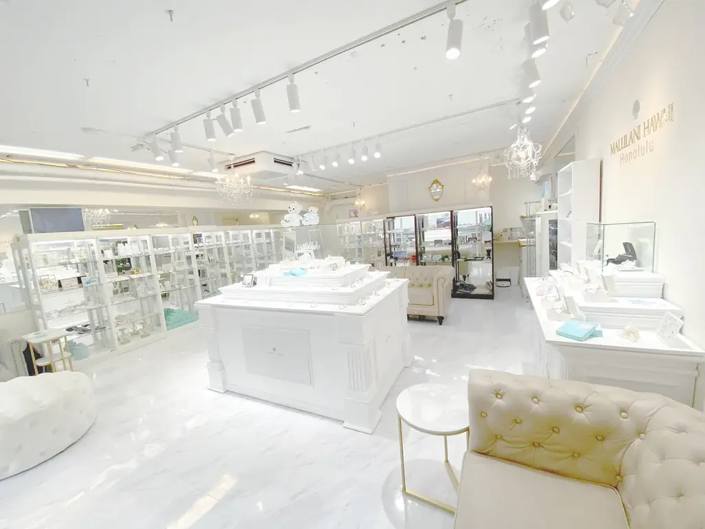 ハワイ発パワーストーン専門店「マルラニハワイ」表参道店＆ルクアイーレ店限定！「ペリドット入り水晶チップ」をプレゼント【シルバーウィーク期間限定】 画像 5