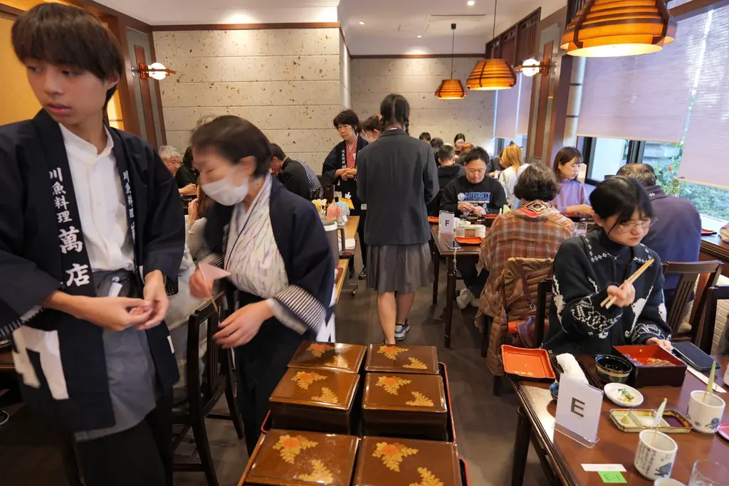 【100名様限定・140周年記念 無料ご招待】創業140年の萬店、「うな重食べ放題」を11月3日（文化の日）に開催！ 画像 12