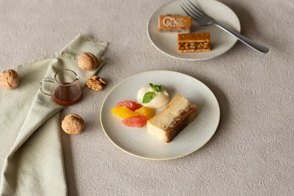 Mr. CHEESECAKEと鎌倉紅谷「クルミッ子」が今年もコラボレーション！大好評の「Mr. CHEESECAKE クルミッ子」と「ミスチ クルミッ子」に加え、コラボ商品をモチーフにしたグッズが登場 画像 6