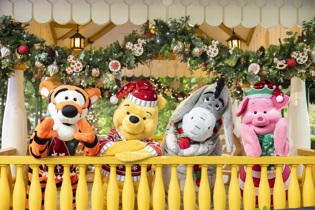 香港ディズニーランド・リゾート、ディズニー・フレンズと一緒に、ホリデーの魔法ときらめく雪が彩る「ディズニー・クリスマス」を11月20日(金)より開催 画像 8