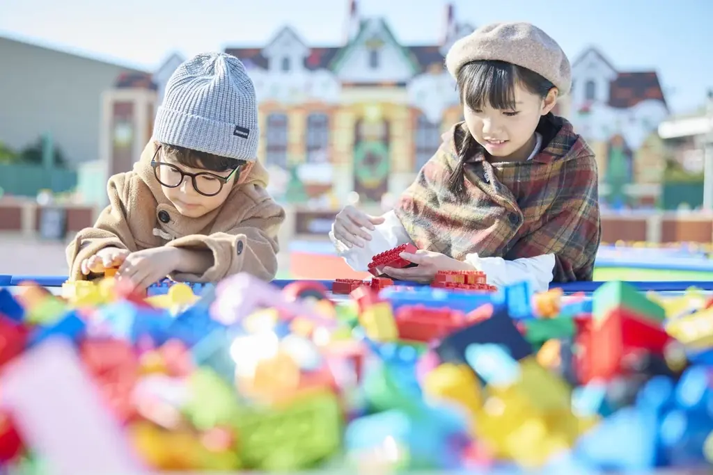 ～レゴⓇ デュプロⓇ ブロック約61万個でつくられた、圧巻のクリスマスツリーが今年も登場～子どもが主役のクリスマスは、“あったか体験”で家族の思い出がもっと特別に『レゴランドⓇでメリークリスマス』 画像 13
