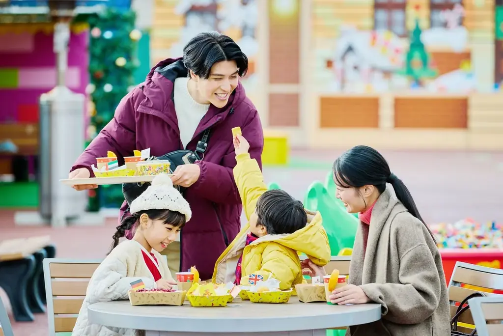 ～レゴⓇ デュプロⓇ ブロック約61万個でつくられた、圧巻のクリスマスツリーが今年も登場～子どもが主役のクリスマスは、“あったか体験”で家族の思い出がもっと特別に『レゴランドⓇでメリークリスマス』 画像 21