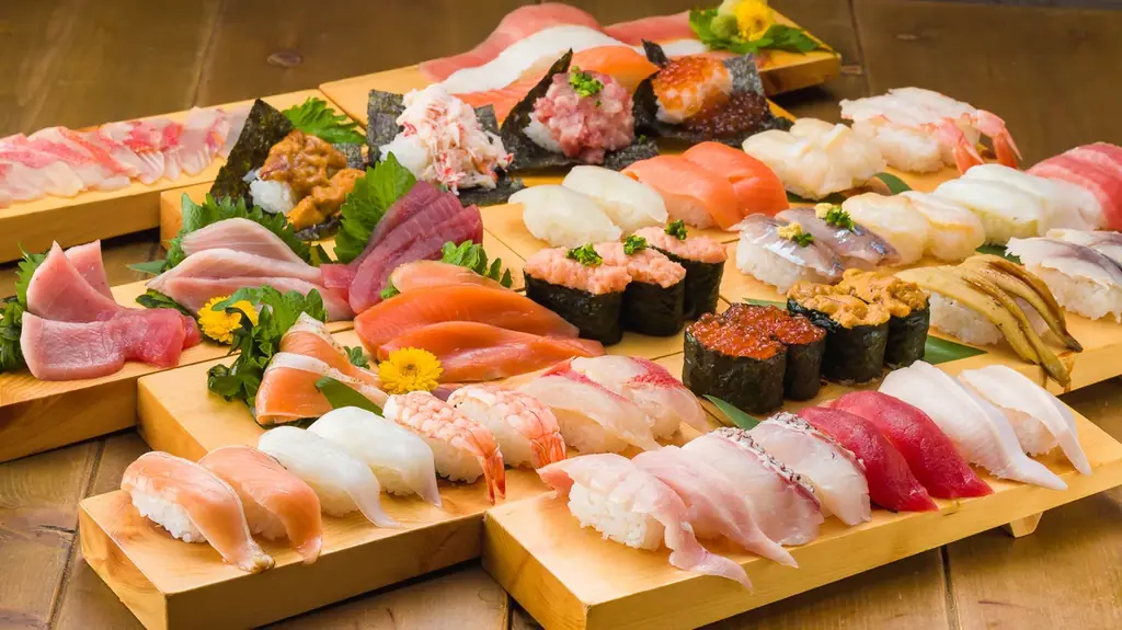 高級寿司50品食べ放題が3,900円！グランドオープンを記念した特別価格で、大トロもウニもいくらも食べ放題！9月限定、早い者勝ちの豪華な美食体験！【FUJIYAMA TOKYO】 画像 3