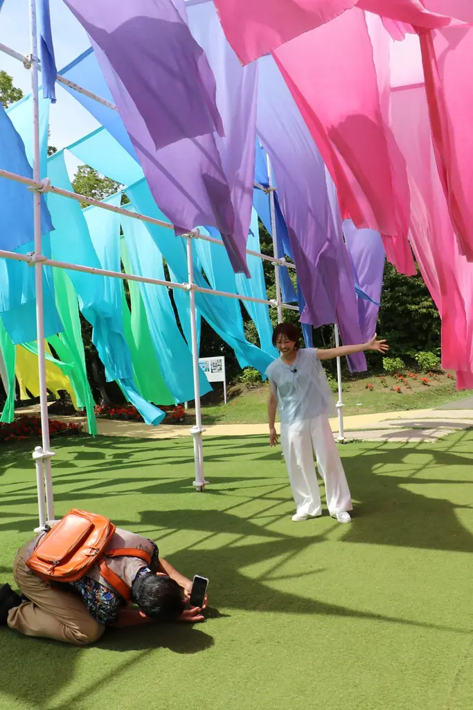 三田村邦彦が滋賀・高島へ｜びわこ箱館山の“映える”絶景スポットに、馬とふれあう新スポットも！近江米＆近江黒鶏＆うなぎ！絶品グルメに三田村大満足！ 画像 3