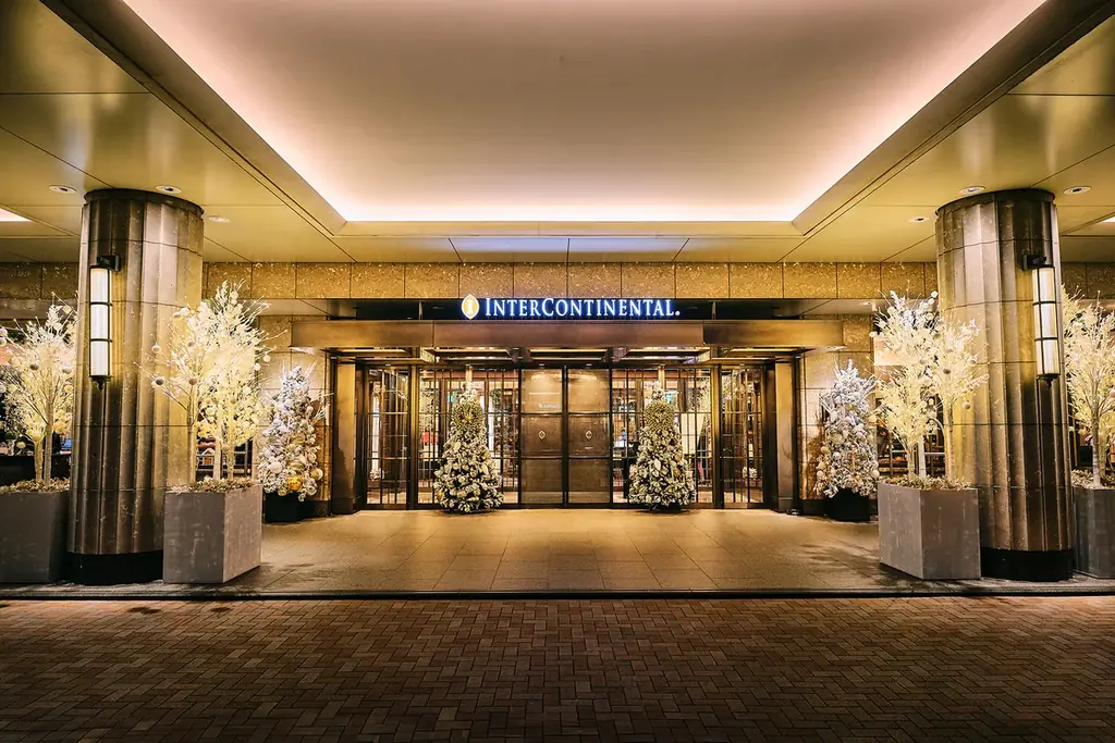 東京ベイサイド「チャペルdeクリスマスナイトプロポーズ」2026 画像 5