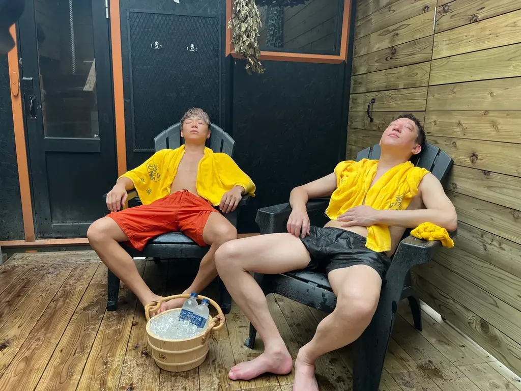 “ととのい”ゲストに、元格闘家の武尊！急遽、奥様・川口葵  も収録参加でプライベートが丸裸に！？引退した今だから聞ける話が続々……！！『サバンナ高橋の、サウナの神さま』あす9月19日（土）夕方6時 画像 4