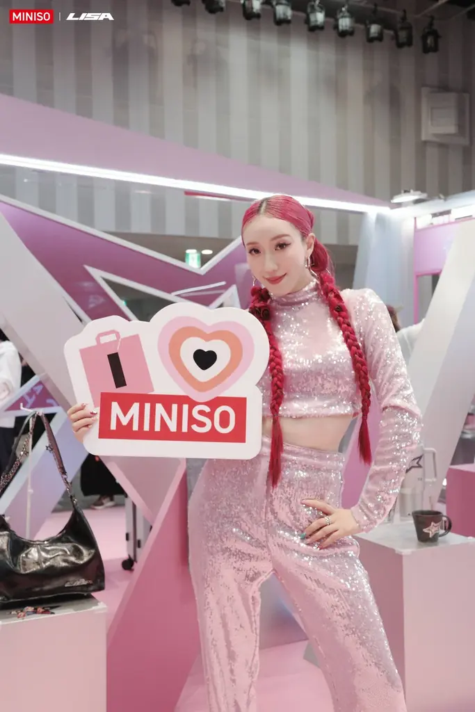 LISA × MINISO POP UP STORE、ハズレなしのSNS投稿キャンペーンを初公開 ― 予約なしでも入場可能 画像 15
