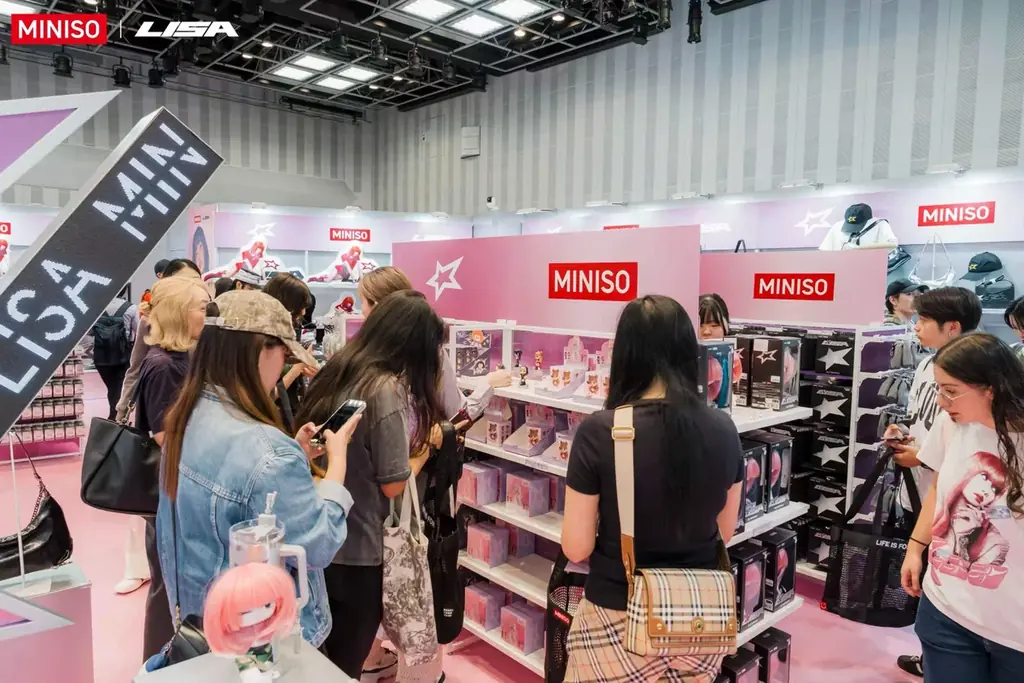 LISA × MINISO POP UP STORE、ハズレなしのSNS投稿キャンペーンを初公開 ― 予約なしでも入場可能 画像 5