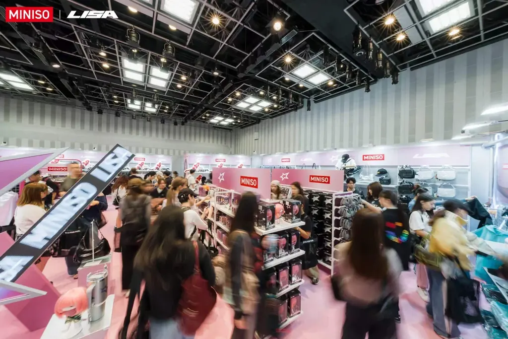 LISA × MINISO POP UP STORE、ハズレなしのSNS投稿キャンペーンを初公開 ― 予約なしでも入場可能 画像 6
