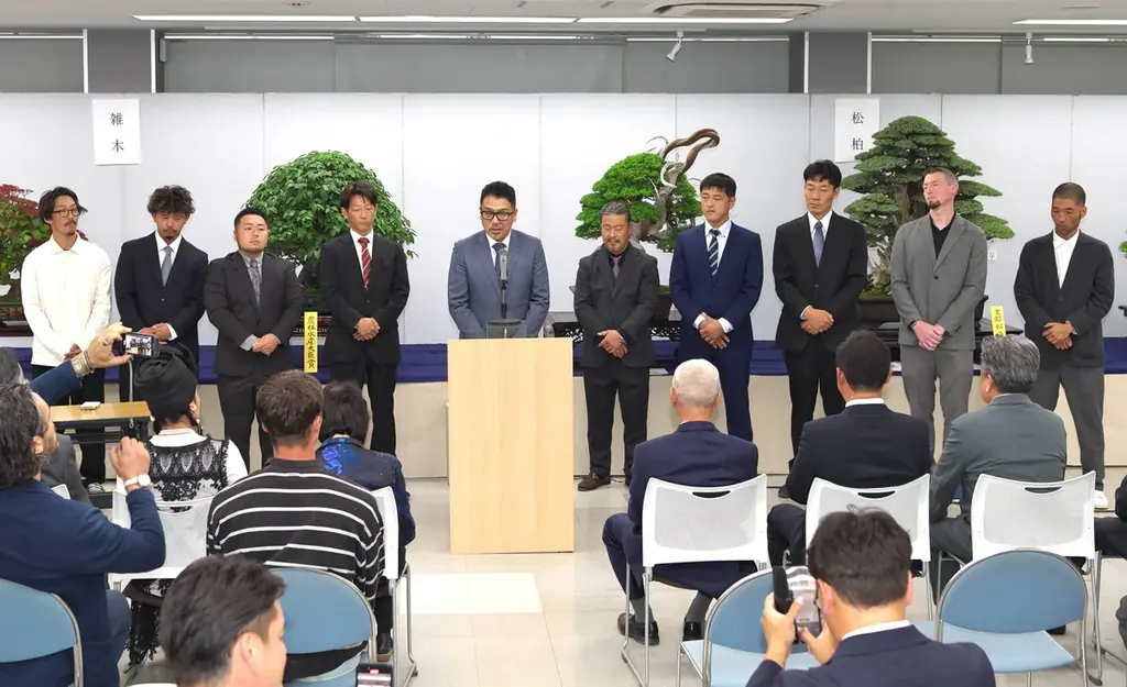今年いちばんの盆栽が、上野に並ぶ3日間。内閣総理大臣賞の一 席を入場無料で――第52回 日本盆栽作風展、10月10日（土）〜12日（月・祝） 画像 12