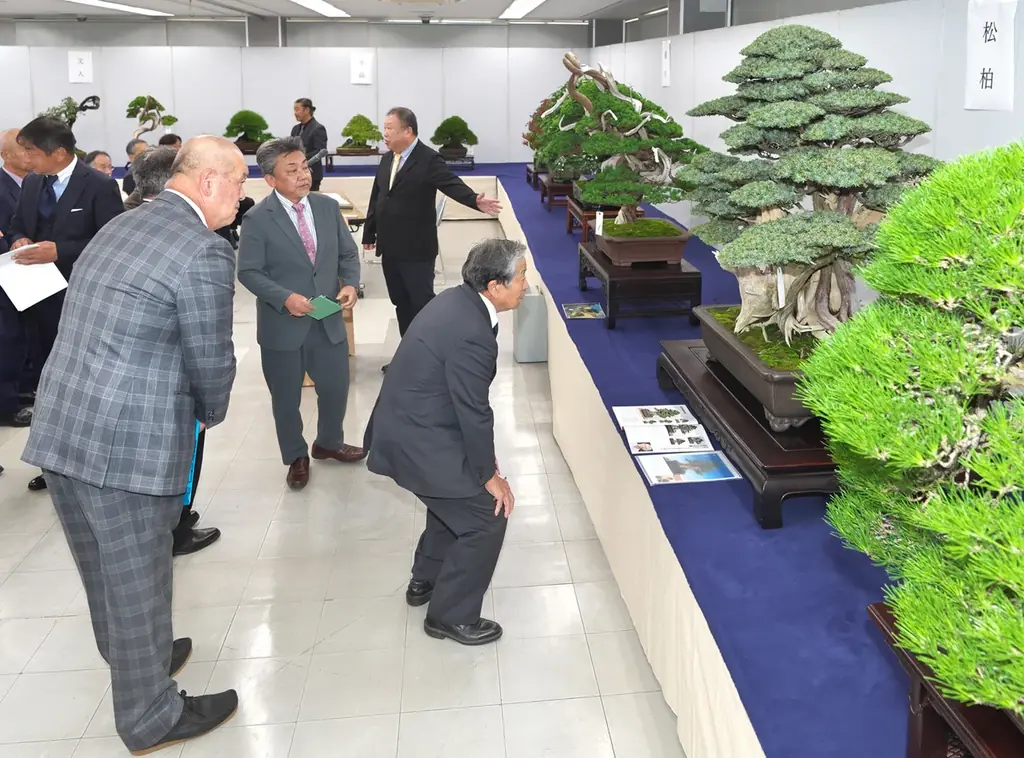 今年いちばんの盆栽が、上野に並ぶ3日間。内閣総理大臣賞の一 席を入場無料で――第52回 日本盆栽作風展、10月10日（土）〜12日（月・祝） 画像 13