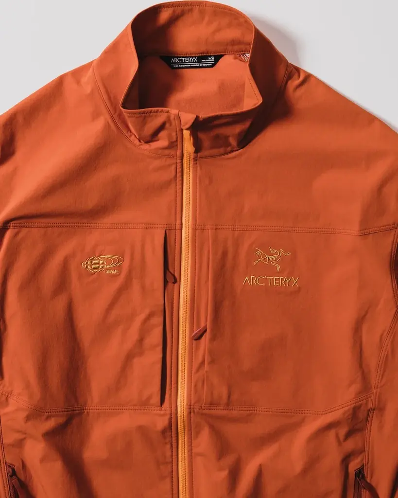 BEAMS、創業50周年と〈ARC’TERYX〉との協業25周年を記念したアニバーサリーコレクション『KOYO（紅葉）』を発売 画像 14