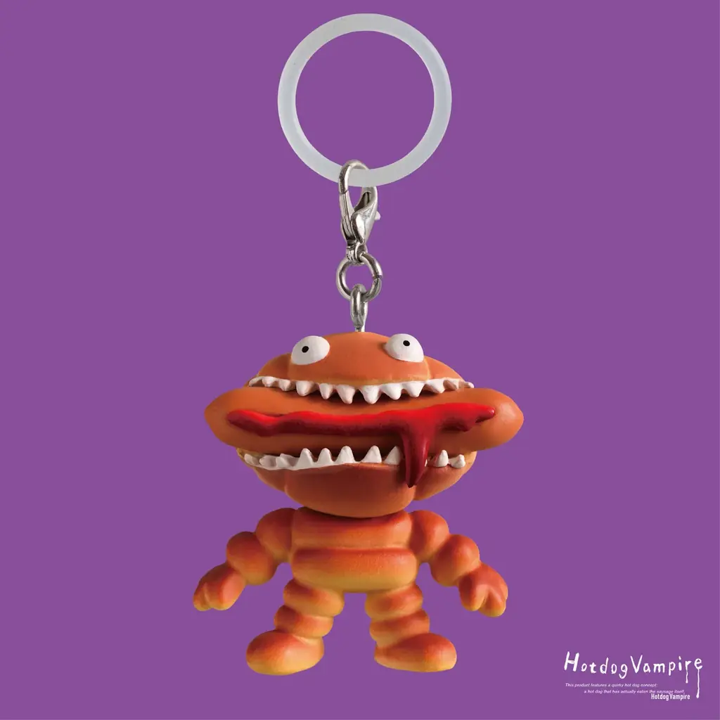 大人気の目印マスコットに小さなホラーのアクセンを！人気のガチャガチャ「ホットドッグ・ヴァンパイア」が目印になって新登場！ 画像 3