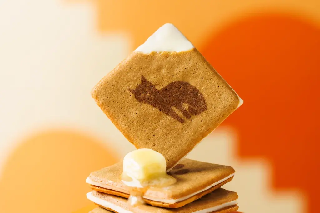 9月24日〜東京駅に関東初上陸 コクネコ黒糖×バター菓子