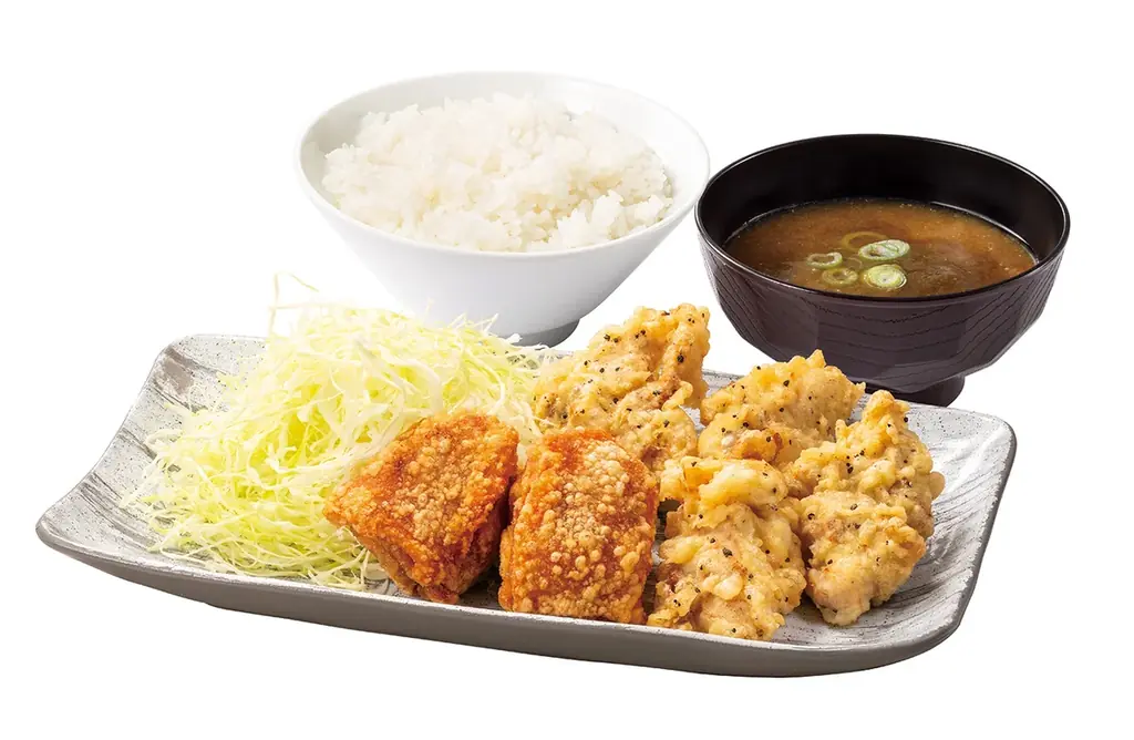 残暑を吹き飛ばす爽快×濃厚な一皿！季節限定「黒胡椒とり天のレモンステーキ定食」からやまで販売開始！ 画像 3