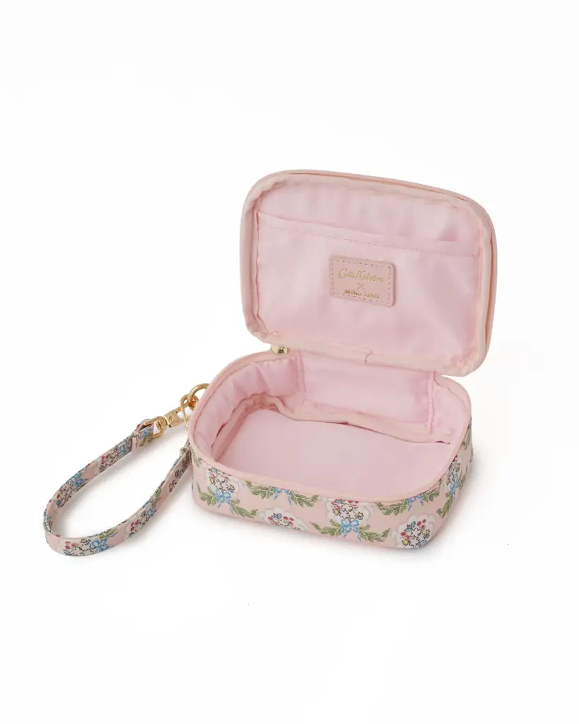 【Cath Kidston × Miho Ishii】美容家 石井美保さんとのコラボ第2弾！限定アートの新型ランチトートなど4型を10月1日（木）発売開始！ 画像 10