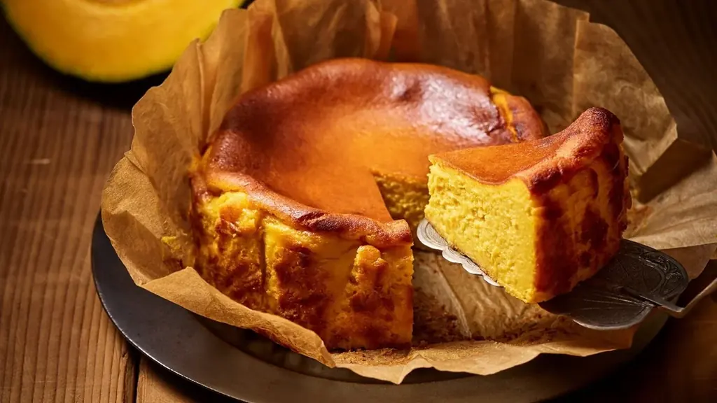 旬のかぼちゃを使用した秋限定チーズケーキ発売 画像 1