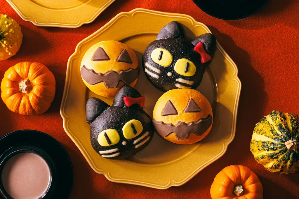 10月1日発売　木村屋のハロウィン限定パン2種