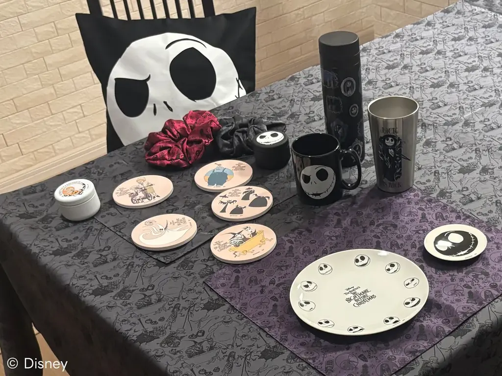 SATELLITE秋葉原店に2つのPOP UP STOREが登場！『Disney ティム・バートン ナイトメアー・ビフォア・クリスマス』『パワーワード・ヴィランズ』の新商品を9月29日（火）より発売 画像 3