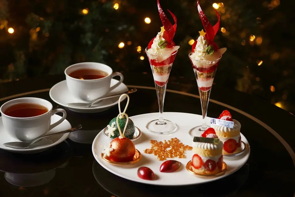 【東京マリオットホテル】旬の洋なしと紅玉、贅沢食材で彩る心華やぐクリスマス「Christmas Afternoon Tea」 画像 2