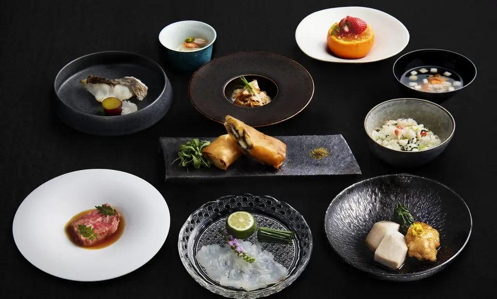 【JWマリオット・ホテル東京】クリスマスアフタヌーンティーや特別なディナーなど館内を華やかに彩る「フェスティブプロモーション2026」10月1日（木）より予約受付開始 画像 5