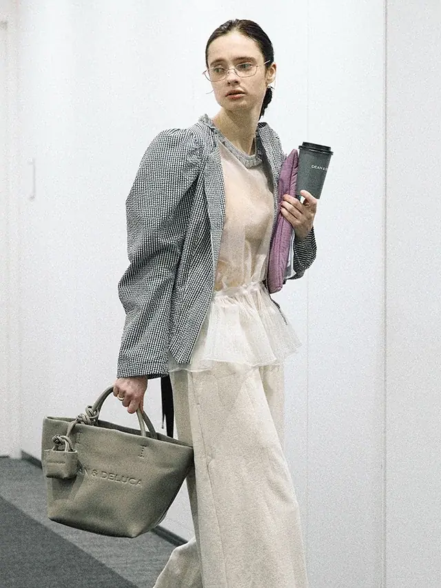 長く愛されるDEAN & DELUCAの定番トートバッグに、新しい表情を｜BEAMS COUTUREとつくるコラボレーションバッグ9月29日（火）発売 画像 6