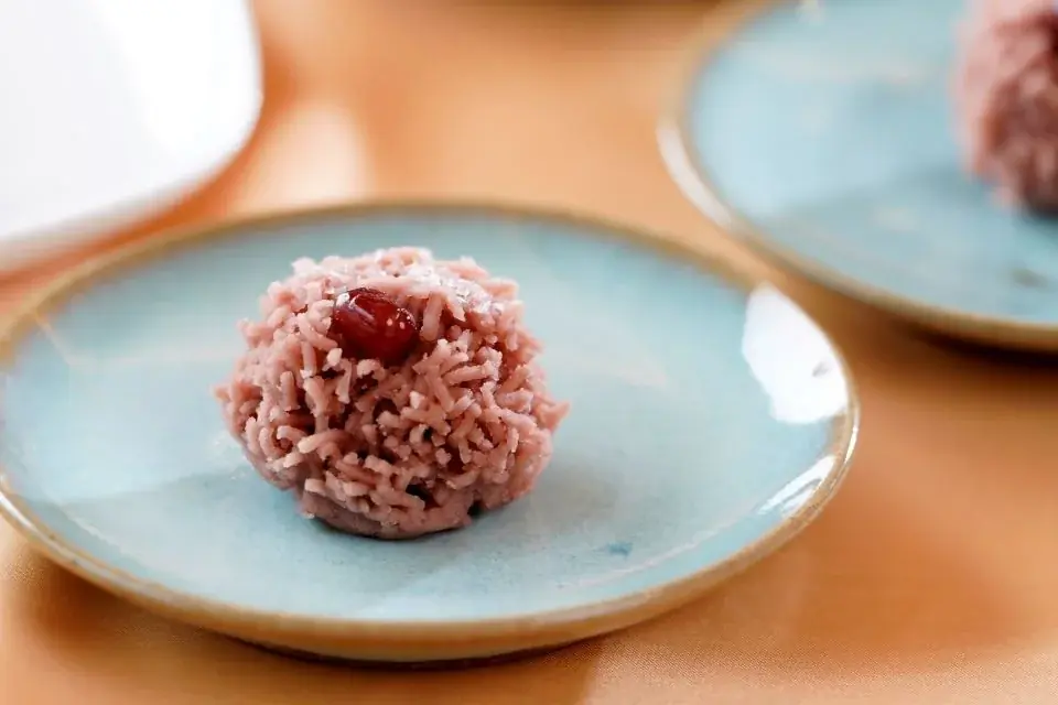 松江の茶の湯文化と秋の味覚を和洋のスイーツで。月替わりの上生菓子や絞りたてモンブランを楽しむ「松江　茶の湯文化のアフタヌーンティー」期間限定開催 画像 3