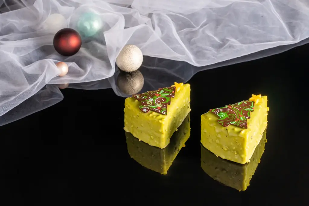 「サンタクロースのふるさと」をテーマにしたクリスマスケーキコレクション2026　いちごのショートケーキやサンタクロースハットなど全6種を販売 画像 6