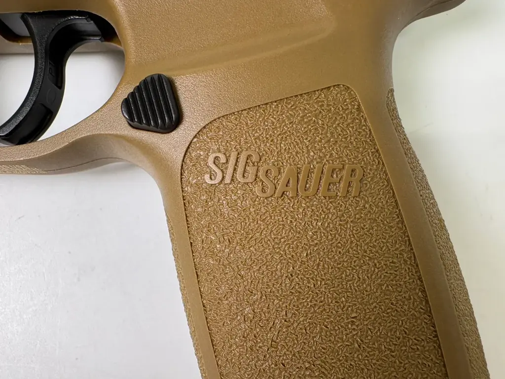 米軍正式採用拳銃で人気のハンドガンに ”コンパクトモデル” が登場！『SIG AIR ProForce M18 TAN CO2 GBB』2026年10月発売！！ 画像 3