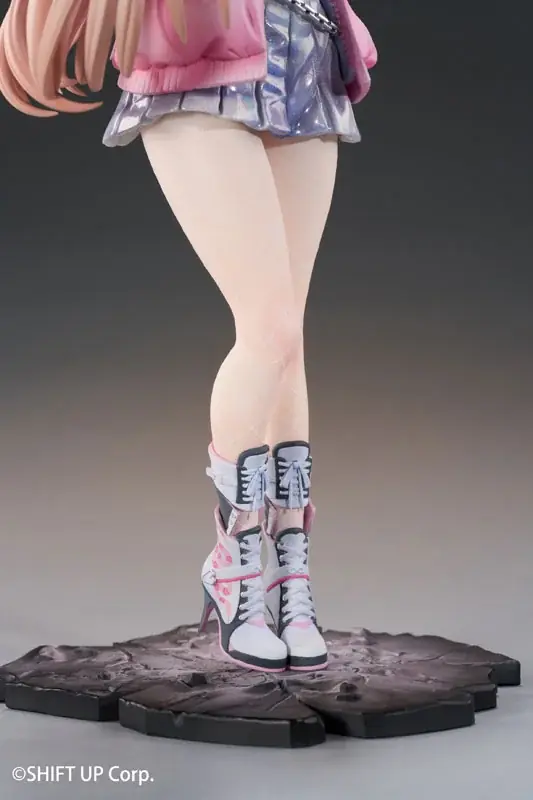 『勝利の女神：NIKKE』より、「バイパー イラストver. “手遅れた気付き”」のフィギュアが豪華版と通常版で登場。あみあみ限定特典付きでご案内中。 画像 11