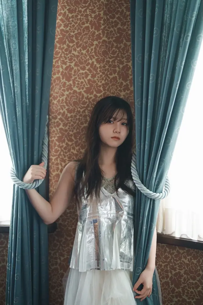 3期生として歩んだ10年、そして現在地。乃木坂46・3期生の岩本蓮加＆伊藤理々杏が「blt graph.vol.116」に登場！ 約1万字に及ぶロングインタビューも実施。 画像 5