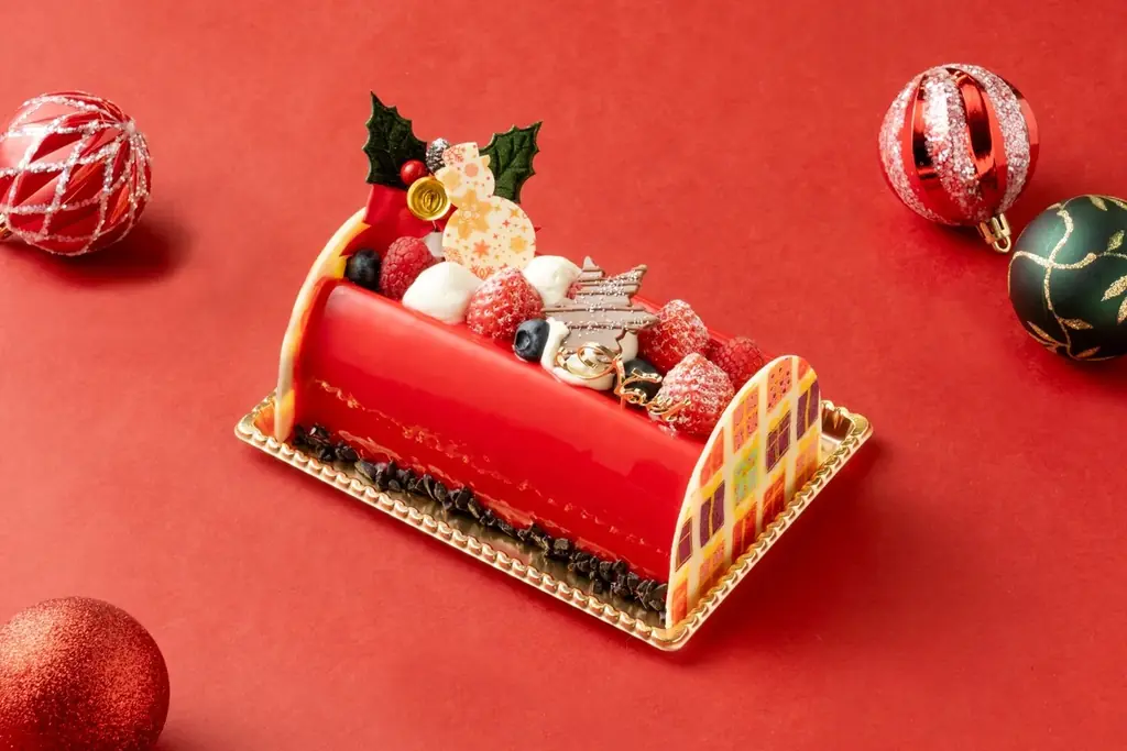 【ベルアメール】ショコラティエの美意識が宿る、特別な夜の美しき輝き。2026年クリスマスケーキ全5種の予約受付を10月1日(木)より開始 画像 4