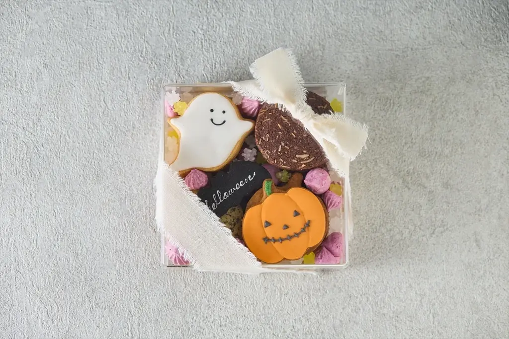 【Buttery本店】カラフル楽しい「ハロウィンクッキーアソート」10月限定で新発売！3種のバターサンドクッキー缶など秋の新商品も登場 画像 5