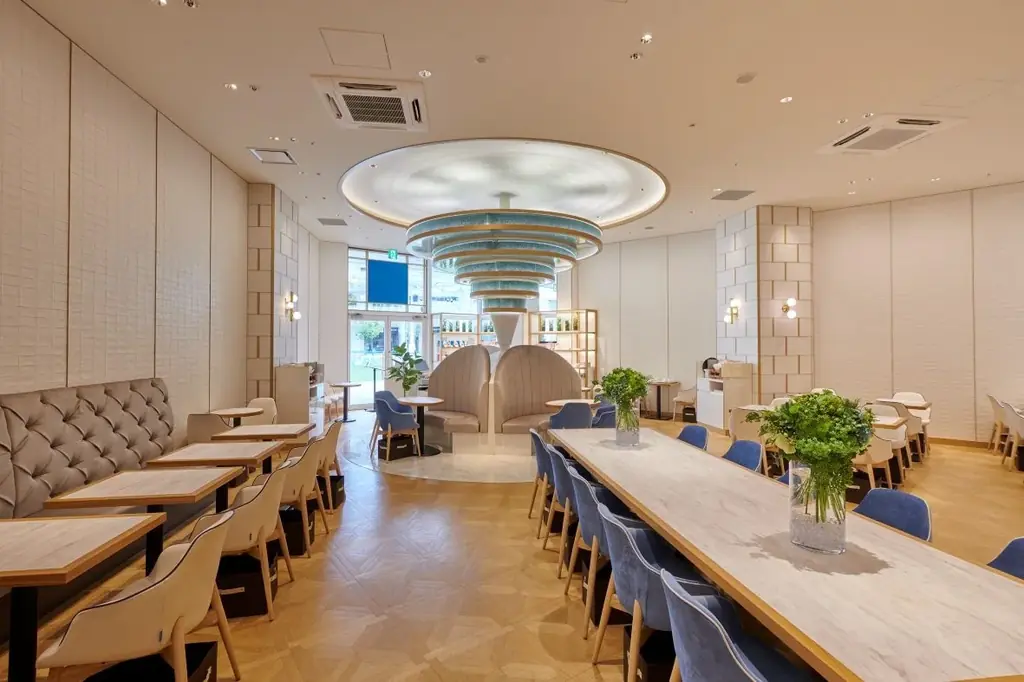 「資生堂パーラー サロン・ド・カフェ ラゾーナ川崎店」実りの秋を贅沢に楽しめるパフェなどの限定メニューを展開 画像 7