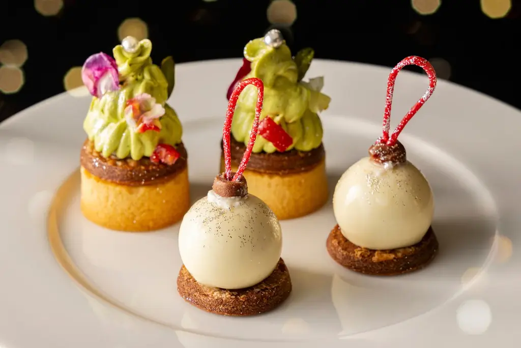 ホリデーシーズンに贈る冬のご褒美「クリスマスアフタヌーンティー」11月1日より提供開始 画像 3