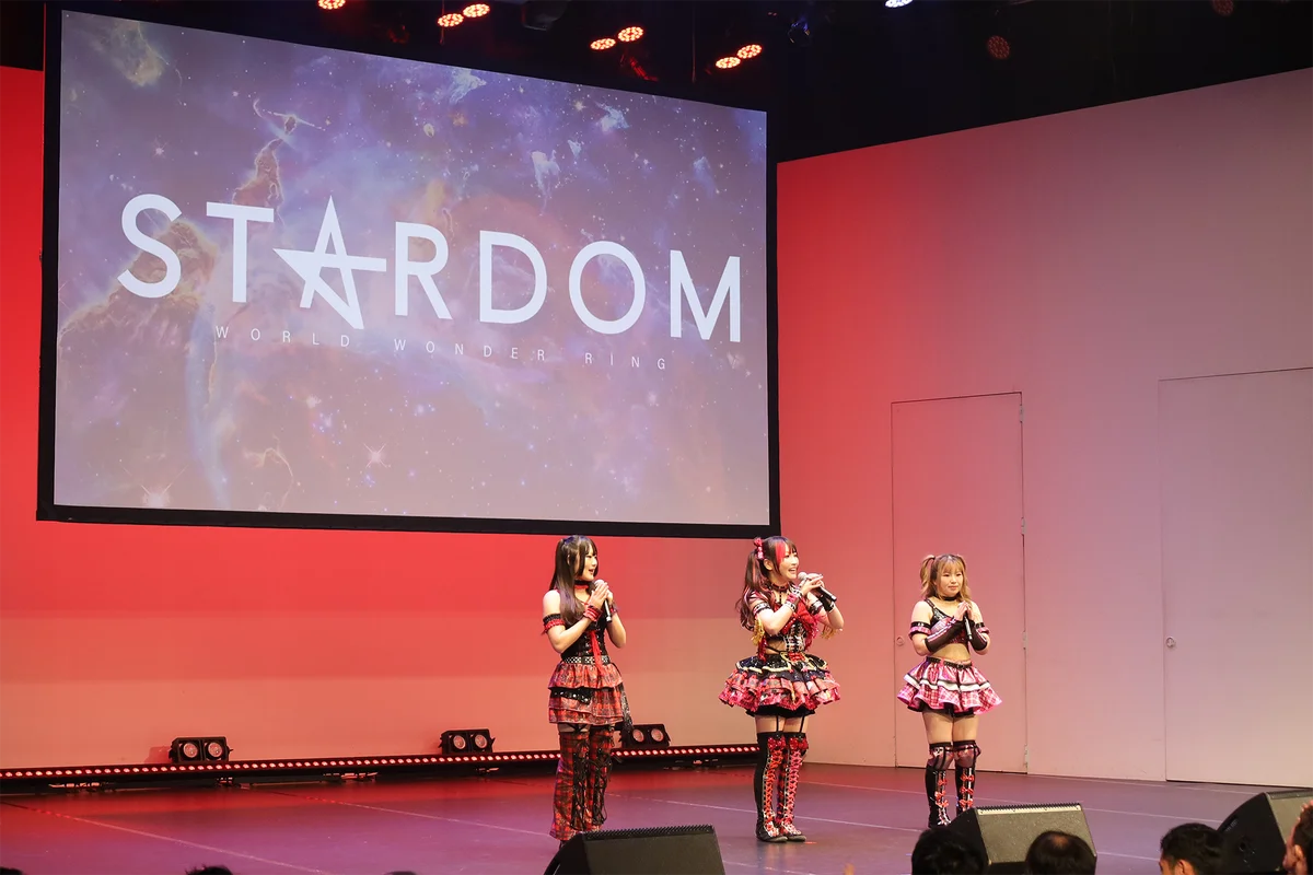 9月29日(火)飛行船シアターにて、ブシロード株主総会開催！総会後に伊藤リスペクト軍団(伊藤麻希、古沢稀杏、梨杏)、青木陽菜が登壇！ 画像 2
